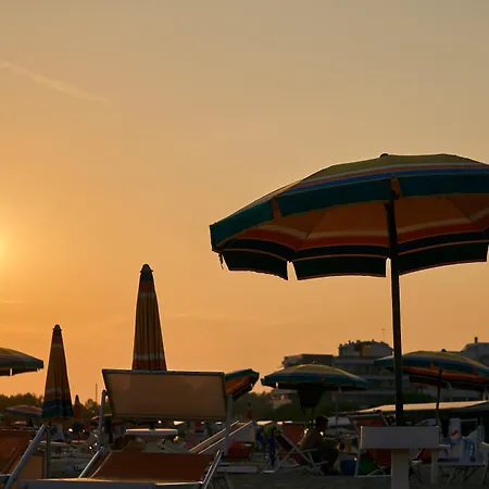 Relaxing Residences - Swimmin Pool - Private Parking - Amenities Bibione