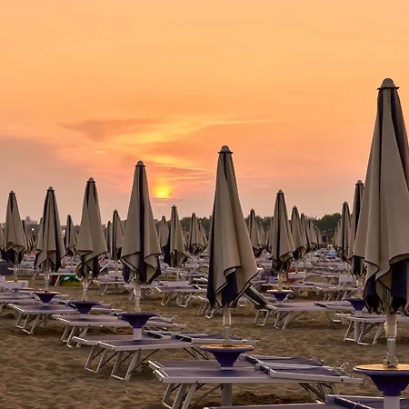 Relaxing Residences - Swimmin Pool - Private Parking - Amenities * Bibione