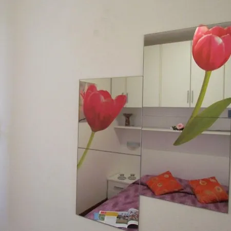 Charming With Garden Apartment Bibione